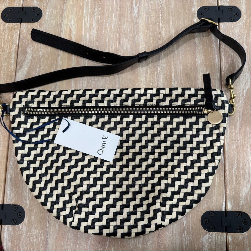 NWT Clare V Grande Fanny Zig Zag